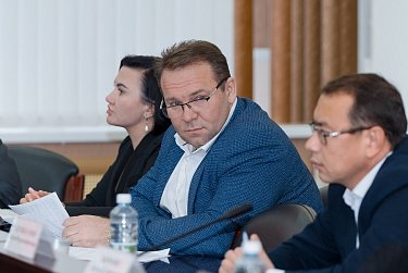 О бесплатных земельных участках и капремонте в многоквартирных домах